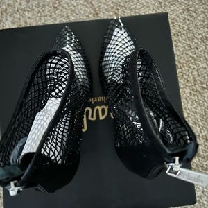 Charles David black rhinestone mesh vinyl size 7 1/2